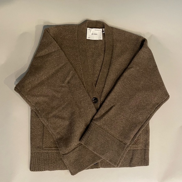 AXEL ARIGATO
Brown Memory Relaxed Cardigan - Picture 3 of 7